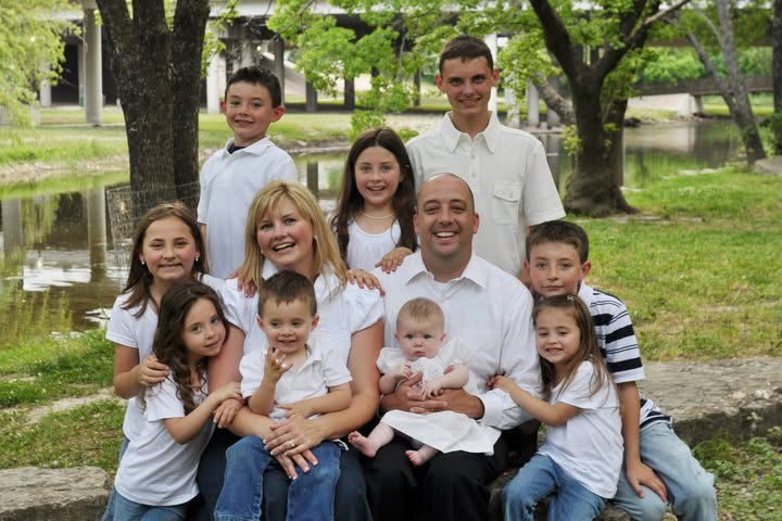 6D72FE99-1DD1-42B6-AC53-47F071552E1B